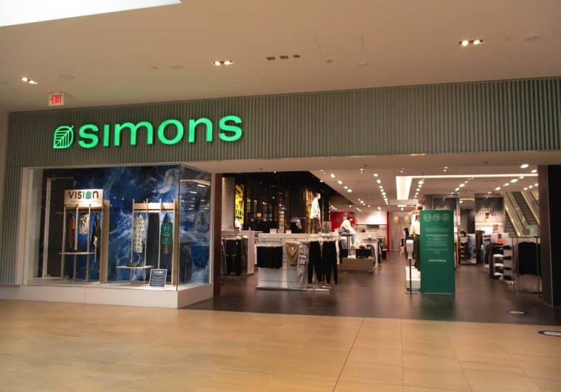 Les boîtiers lumineux des magasins Simons : un exemple éloquent !